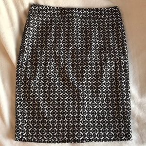 Patterned Pencil Skirt